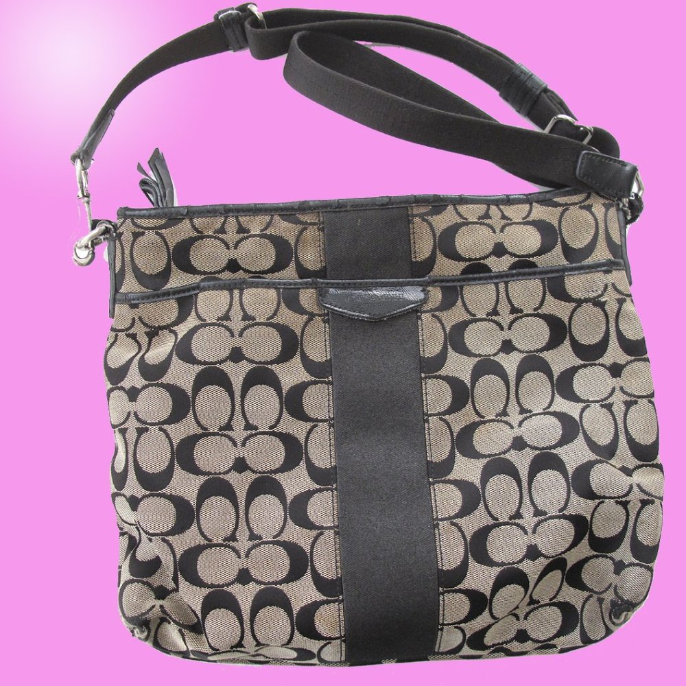 COACH Signature Crossbody MONOGRAM Gray & Black Shoulder USED BAG  4 pockets